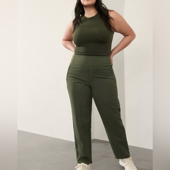 NWOT Athleta Endless High-Rise Pant In Color: “Aspen Olive” S/533636/10 SIZE 12 - Picture 5 of 12